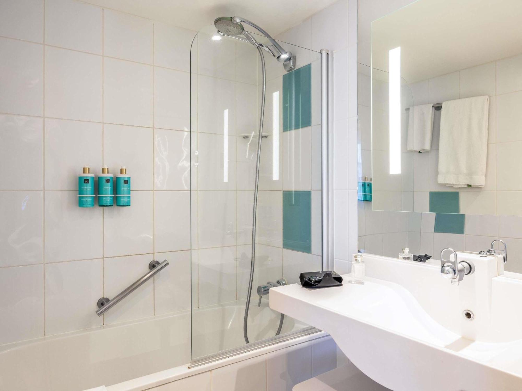 Executive Queen Suite